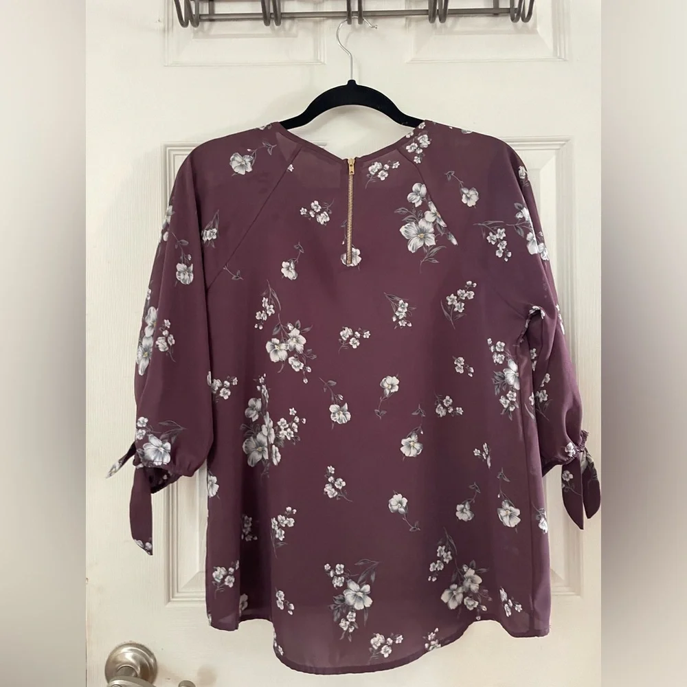Papermoon Plum Floral Tie-Sleeve Blouse - Picture 3 of 3